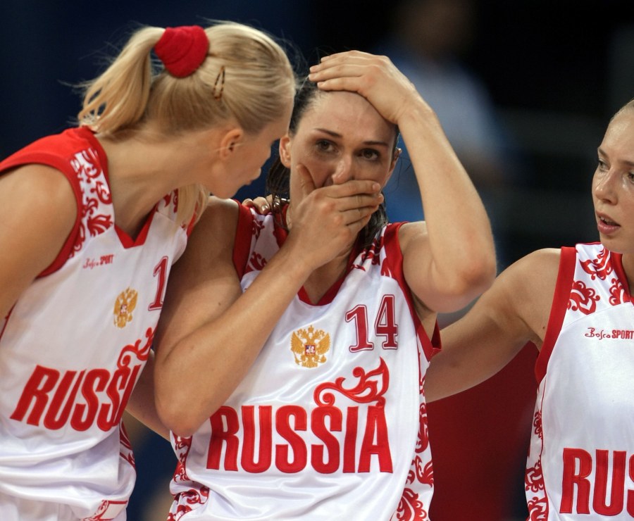 Илона Коринец