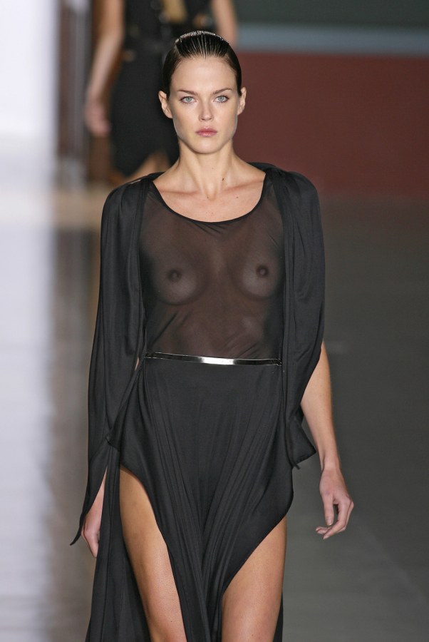 Madalina pica модель