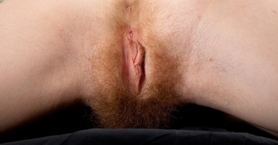 Голые женщины с рыжей волосатой