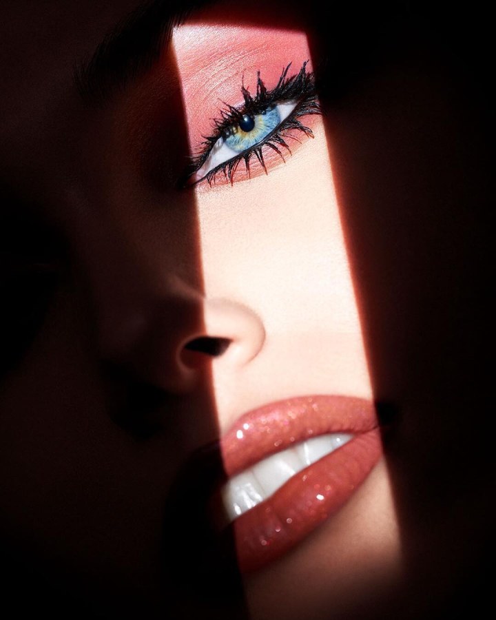 Вика Бронова голая