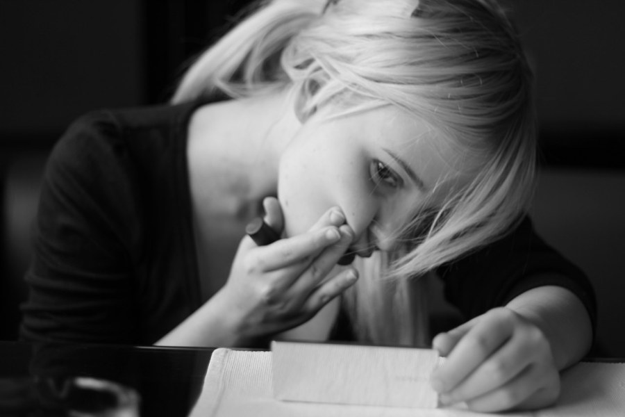 Katerina Rys Neck strangle