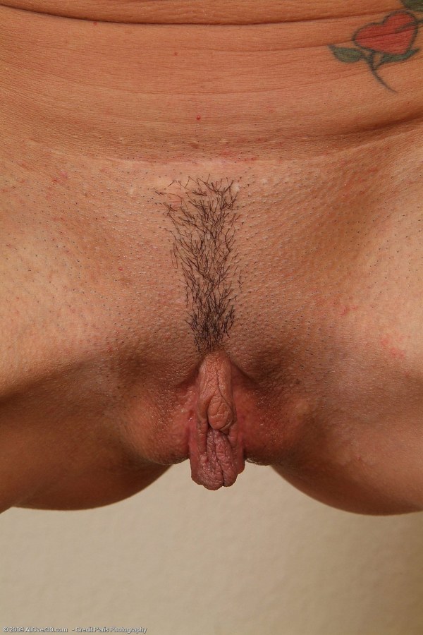 Женщины с большой вульвой