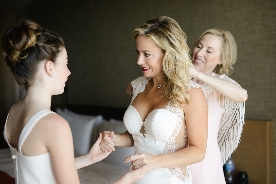 Невесты в свадебных платьях xxx