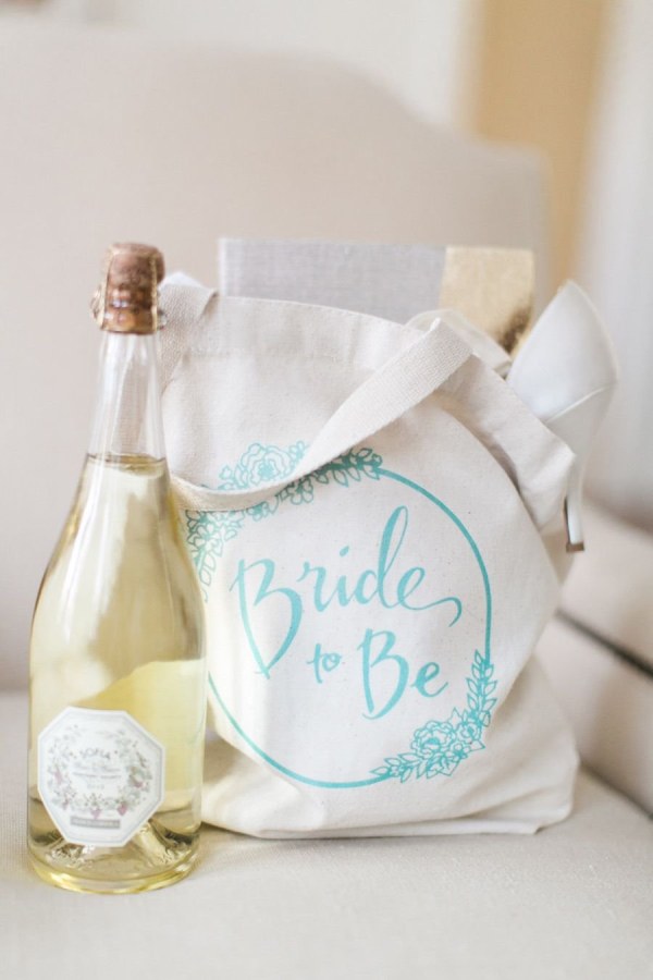 Выебал невесту в свадебном платье