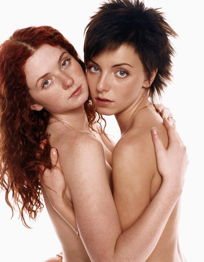 Елена Катина и Юлия Волкова голые