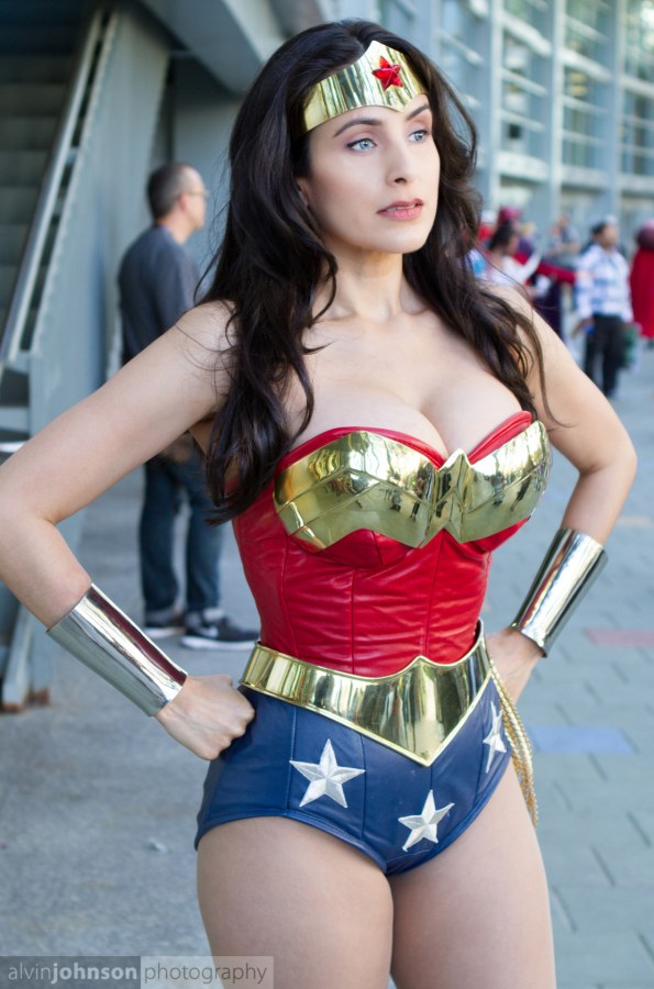 Чудо женщина эро косплей