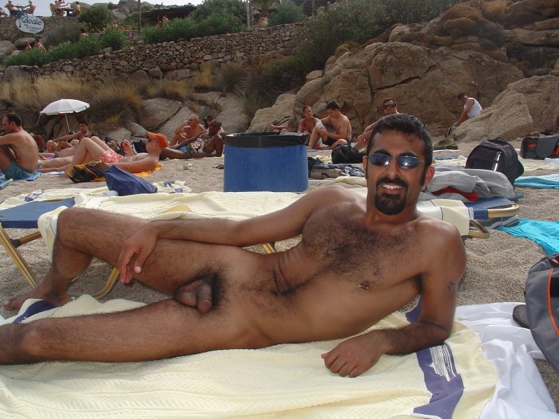 Голые тунисские мужчины